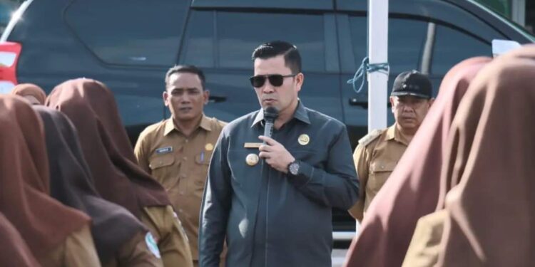 Pj Bupati Haili Yoga Pimpin Apel Dihadiri Seluruh Kepala Puskesmas Di Pante Raya