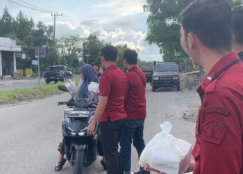 Rutan Bener Meriah Bagikan Takjil Dalam Rangka Menyambut HBP Ke 60