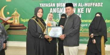 Hadiri Khataman Tahfidz Al-Quran, Pj. Bupati Haili Yoga : Mari luangkan Waktu Membaca Al-Quran