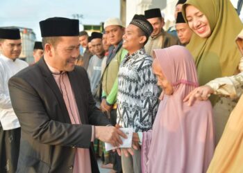 Terima Gaji THR ASN, Pemkab Bener Meriah santuni 400 Fakir Miskin Se-Kabupaten