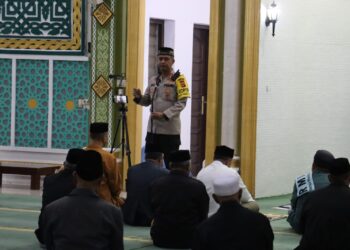 Shalat Subuh Bersama Warga Takengon, Kapolres Sampaikan Himbauan Kamtibmas