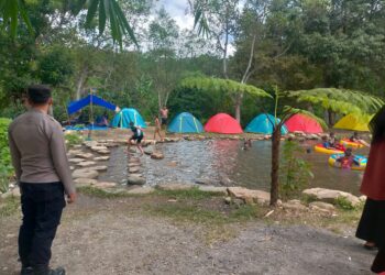 Patroli Libur Akhir Pekan, Polsek Pegasing Sampaikan Pesan Kamtibmas Kepada Pengunjung Dan Pengelola Wisata