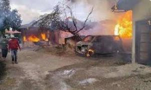 Kebakaran Melanda 5 Rumah Di Ule Kareng Aceh Besar