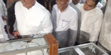 Tiba Di Aceh Singkil, Pj Gubernur Aceh Di Peusejuk Dan Hadiri Haul Syekh Abdurrauf Ke 339