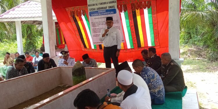 Ziarah Pj Gubernur Aceh Ke Makam Syekh Ali Al-Fansuri Di Warnai Usulan Pembangunan, Simak Apa Saja