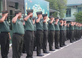 Khidmatnya Upacara Bendera Mingguan di Kodim 0104/Aceh Timur”
