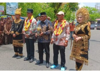 Pemko Langsa Terima Penghargaan Piala Adipura 2023.