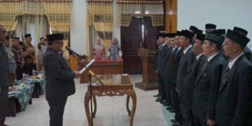 LANTIK DAN KUKUHKAN PENGURUS MPD, INI PESAN PJ. BUPATI ASRA