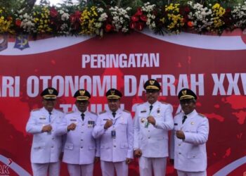 Pj. Bupati Aceh Tengah Hadiri Upacara Peringatan Hari Otonomi Daerah Ke 28 Di Kota Pahlawan
