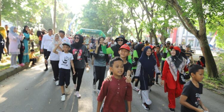 MERIAH, RIBUAN WARGA ACEH TAMIANG ANTUSIAS IKUTI FUN BIKE DAN FUN WALK