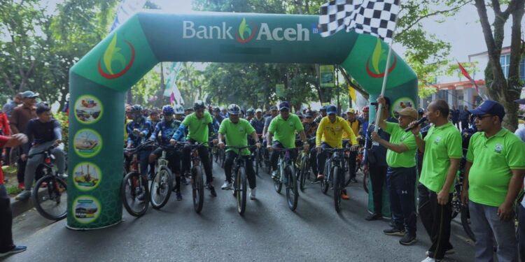 MERIAH, RIBUAN WARGA ACEH TAMIANG ANTUSIAS IKUTI FUN BIKE DAN FUN WALK