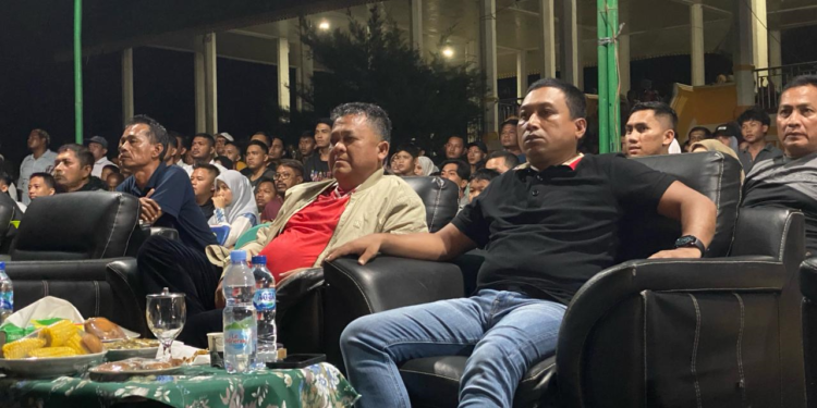PJ. BUPATI ASRA NOBAR SEMIFINAL AFC U-23 BERSAMA FORKOPIMDA DAN MASYARAKAT