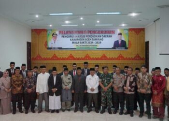 PJ. Bupati Asra Lantik dan Kukuhkan Pengurus MPD