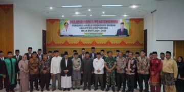 PJ. Bupati Asra Lantik dan Kukuhkan Pengurus MPD