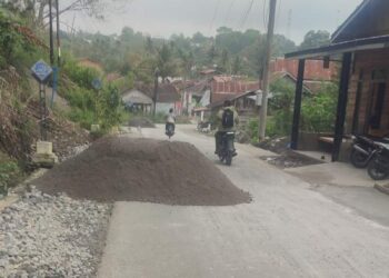 Lagi, Pekerjaan Berem Kampung Tunyang Tak Gubris Teguran Kadis DPMK Bener Meriah