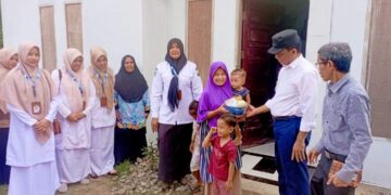 Pj Bupati Bireuen Kunjungi Balita Stunting Ke Rumah Warga Kota Juang