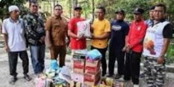 Pemkab Aceh Besar Salurkan Bantuan Masa Panik Untuk Keluarga Terdampak Kebakaran Di Blang Bintang