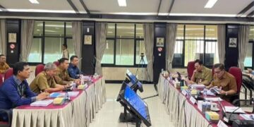 Pj Bupati Aceh Singkil Azmi Laporkan 6 Program Unggulan Pada Evaluasi Kinerja Triwulan III