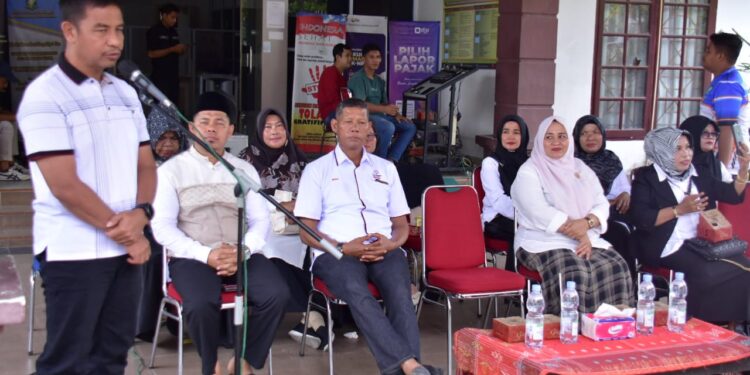 Ikuti Porseni Tingkat Provinsi Riau, Ini Pesan Pj. Sekda Ahmad Yuzar Saat Lepas Kontingen IGTKI – PGRI Kampar