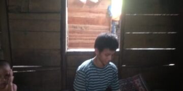 Tetesan Air Mata Seorang Ibu Kepada Anaknya Tercinta