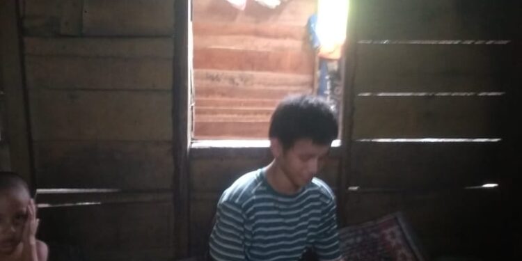 Tetesan Air Mata Seorang Ibu Kepada Anaknya Tercinta