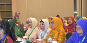 Ikuti Seminar PP PAUD, Bunda PAUD Kampar Ricana Ajak Tingkatkan Kualitas Belajar Anak Usia Dini