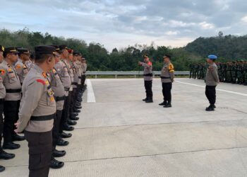 Kapolres Kampar Pimpin Langsung Pengamanan Kunker Presiden RI Meresmikan Jalan Tol