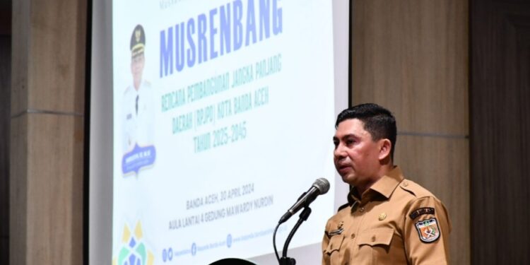 Pj Sekda Buka Musrenbang RPJPD Kota Banda Aceh 2025-2045