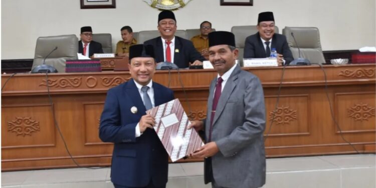 Rapat Paripurna LKPJ Tahun 2023 Ditutup, Pj. Bupati : Pentingnya Sinegritas Bersama Dalam Membangun Aceh Tengah