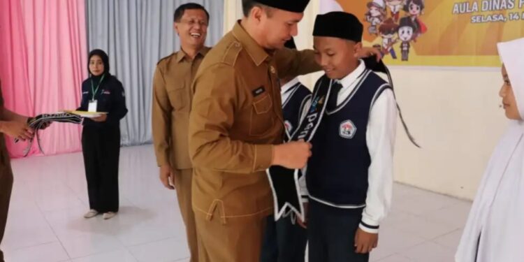 Asisten I Mursyid Buka Resmi FLS2N Jenjang SD Dan SMP Tahun 2024