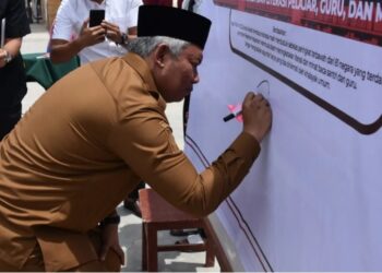 Sekda Subhandhy Lauching Kerjasama Kemandirian Ekonomi Antar Pesantren Di Provinsi Aceh