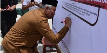 Sekda Subhandhy Lauching Kerjasama Kemandirian Ekonomi Antar Pesantren Di Provinsi Aceh
