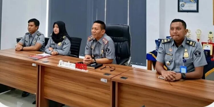 Kepala Imigrasi Takengon Hamdani Mengikuti Rapat Monev Pembangunan Zona Integritas