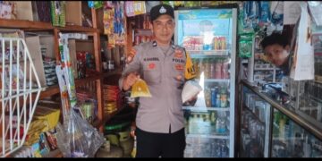 Kapolsek Linge Beserta Personel cek Harga dan ketersediaan Sembako Dipusat Perbelanjaan