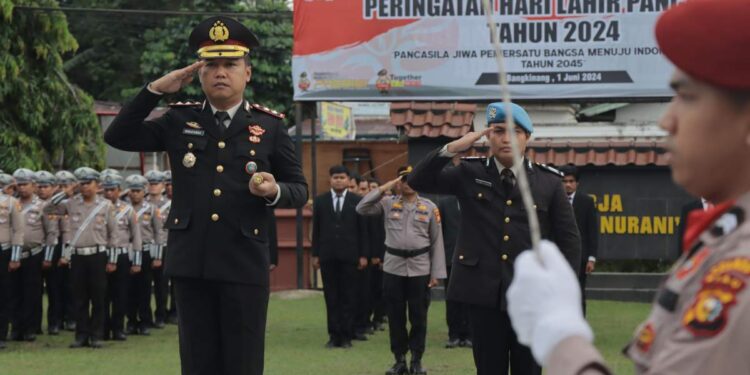 Polres Kampar Gelar Upacara Bendera memperingati Hari Lahir Pancasila
