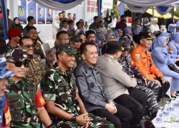 Pj Gubernur Agus Fatoni Apresiasi Penampilan Display Drumband Taruna Dan Taruni AAU