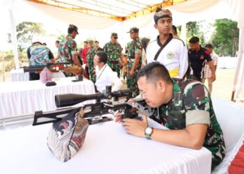 Pembukaan Kejuaraan Menembak Dandim 0322/Siak Cup Di Pondok Pesantren Wali Nur Diwan