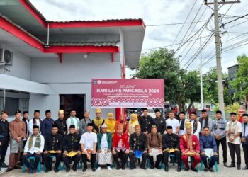 Gunakan Pakaian Adat, Lapas Bireuen Laksanakan Upacara Peringatan Hari Lahir Pancasila