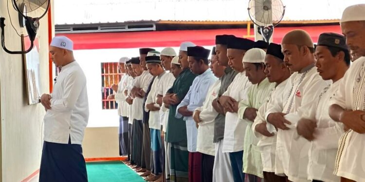 Gelar Sholat Idul Adha 1445H, Plt. Karutan Sigli Ingatkan WBP Amalkan Nilai-Nilai Agama