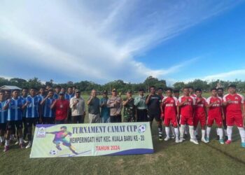 Pj Bupati Aceh Singkil Azmi Buka Turnamen Sepak Bola Camat Cup Kuala Baru