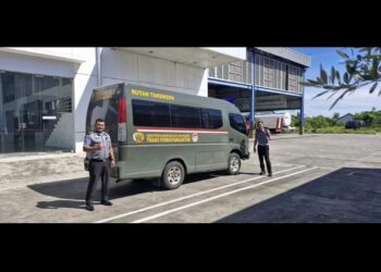 Rutan Takengon Melaksanakan Pemeliharaan Barang Milik Negara Berupa Mobil Transpas