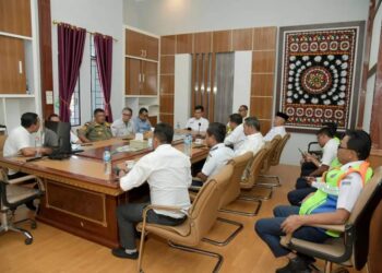 Pj. Sekda Khairmansyah Rapat Persiapan Kunjungan Ketua PB FASI Dan Pj Gubernur Aceh Terkait Venue PON XXI