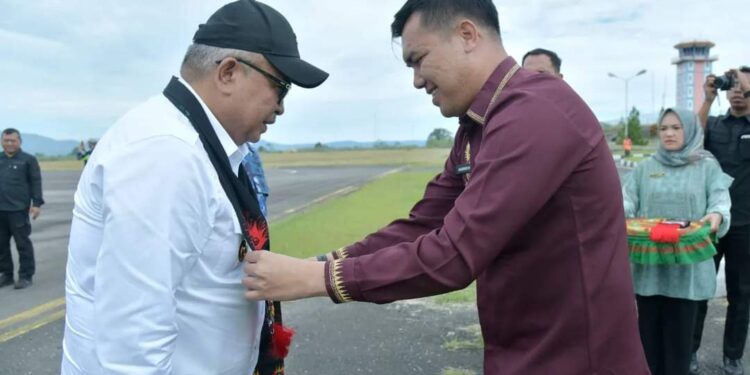 Pj Sekda Khairmansyah Terima Kunjungan Pj. Gubernur Aceh Dan Ketua PB FASI Terkait Kesiapan PON XXI