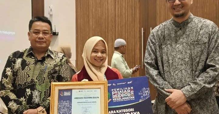 Pj. Bupati Haili Yoga Apresiasi Asshafa Nadhira Zulfa Juara Pelajar Pelopor Keselamatan LLAJ Tingkat Aceh