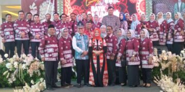 Pj Bupati H. Hani S Rustam SH Launching “Batik Jumputan Pedade” Khas Banyuasin
