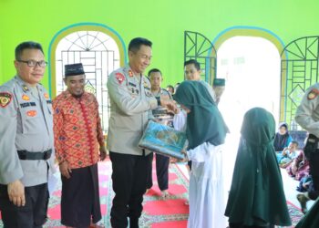 Semarak HUT Bhayangkara ke-78, Polres Banyuasin Berikan Bantuan Sosial