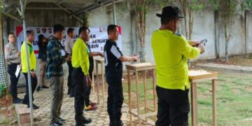 Polres Banyuasin Adakan Lomba Menembak Dalam Rangka HUT Bhayangkara Ke-78