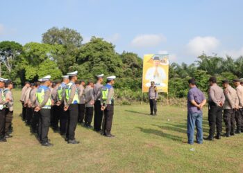 Polres Kuansing Gelar Apel Pengamanan Pacu Jalur Rayon II Di Tepian Rajo