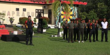 TNI-Polri Solid: Personel Kodim 0104/Aceh Timur Gelar Apel, Senam, dan Voli Bersama di Mako Kompi 2 Yon B Pelopor Desa Aramiah