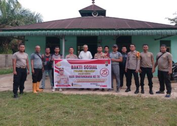 HUT Bhayangkara Ke-78, Kapolsek Peranap Pimpin Kegiatan Bakti Sosial Dan Bakti Religi 